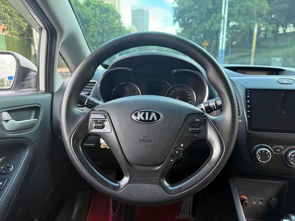 Kia K3