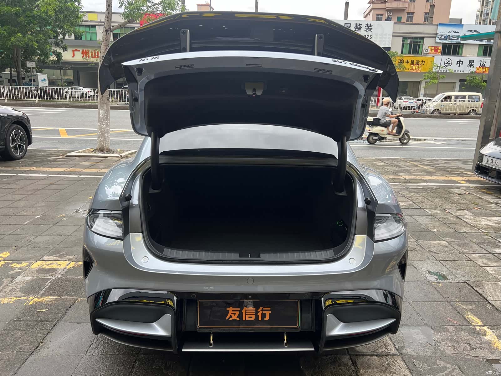 Xiaomi SU7, 2025 21