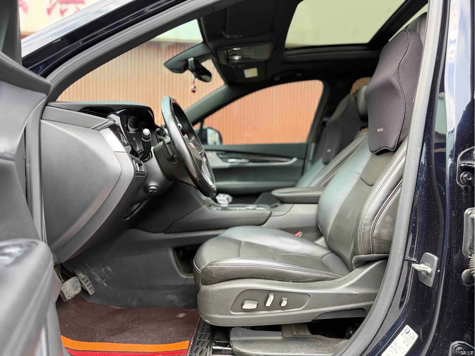 Cadillac XT6, 2022 18