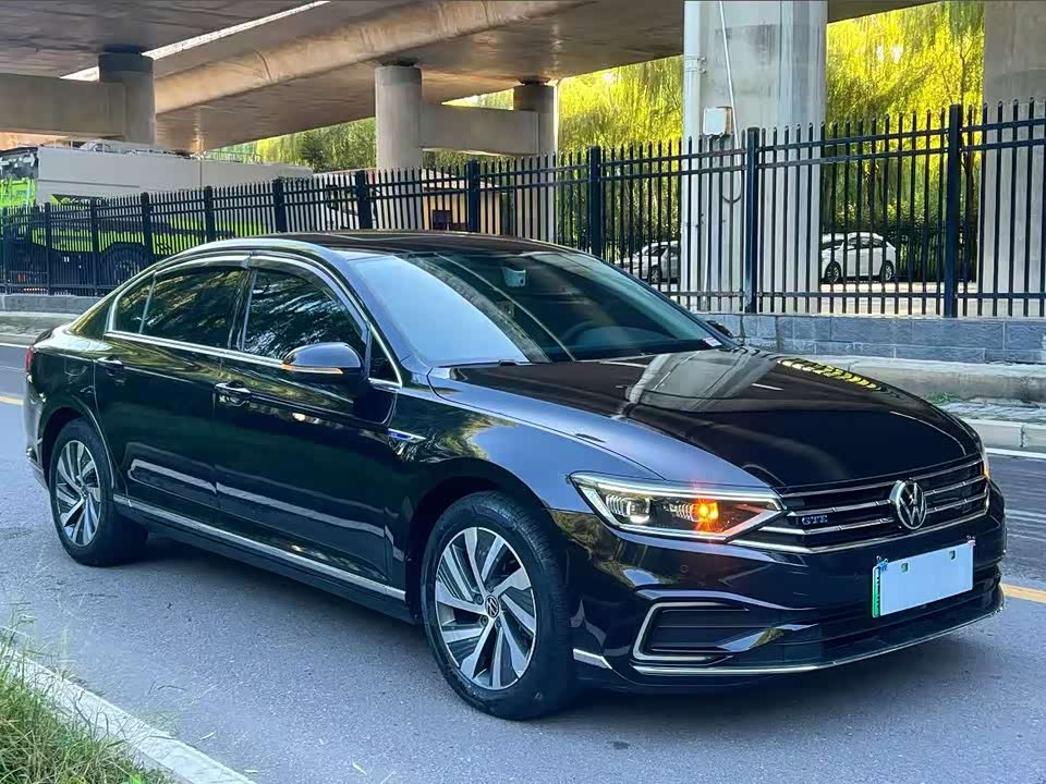 Volkswagen Magotan GTE