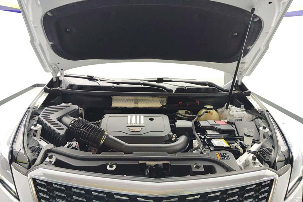 Cadillac XT5, 2022 10
