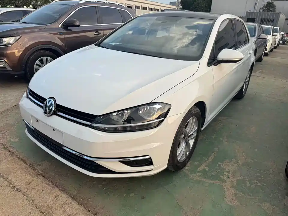Volkswagen golf