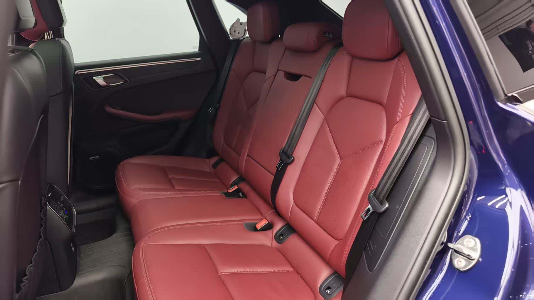 Porsche Macan, 2023 12