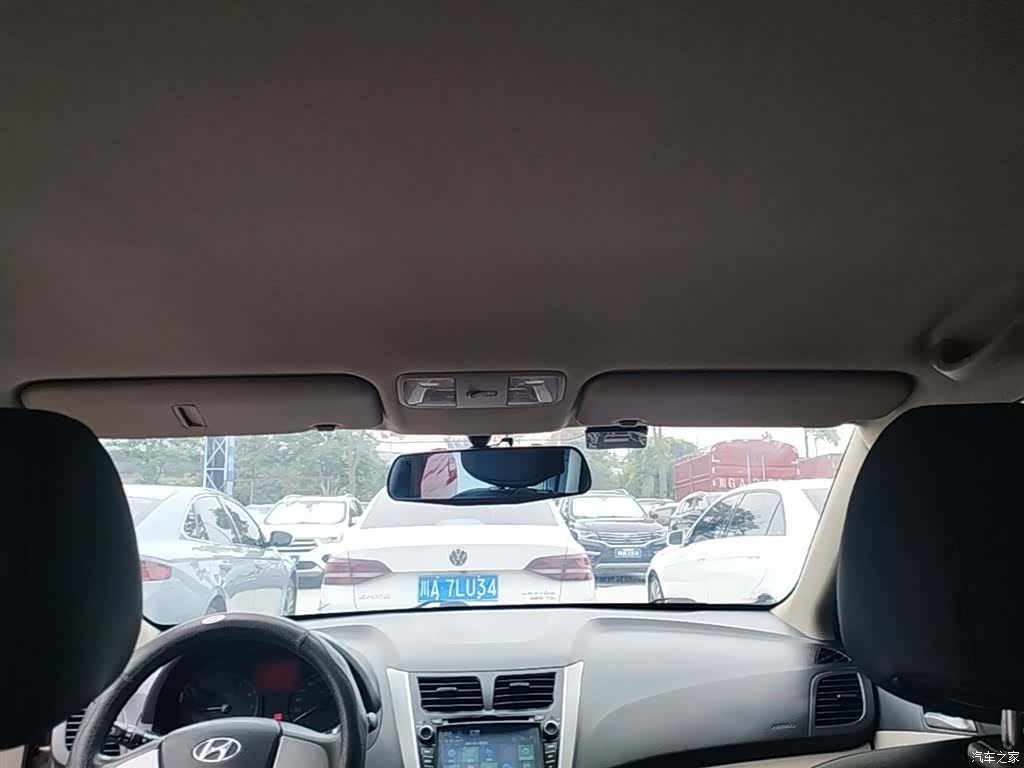 Hyundai GLS, 2015 18