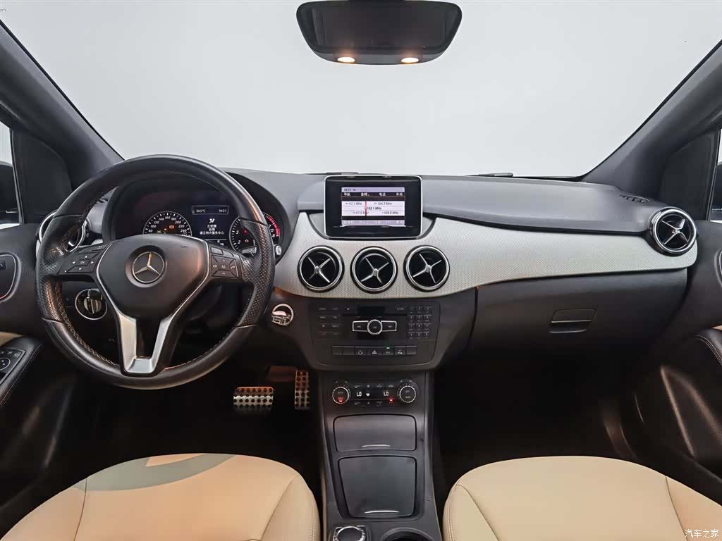 Mercedes-Benz B-Class, 2013 все фото