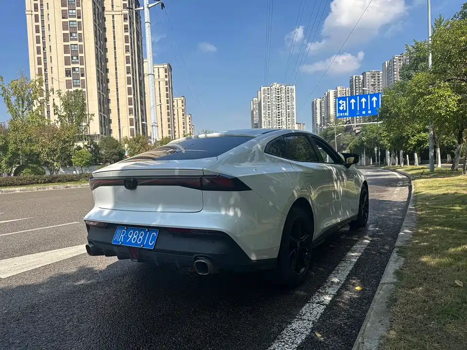 Changan UNI-V