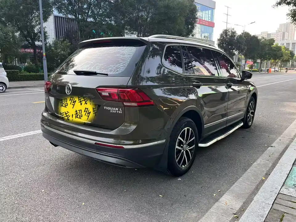 Volkswagen Tiguan L