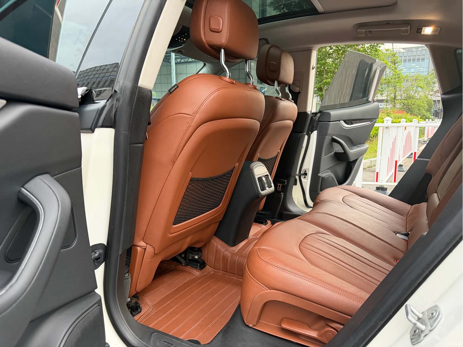 Maserati Levante, 2019 10