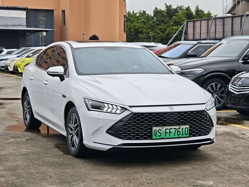 BYD Qin Yuan BYD Qin Yuan