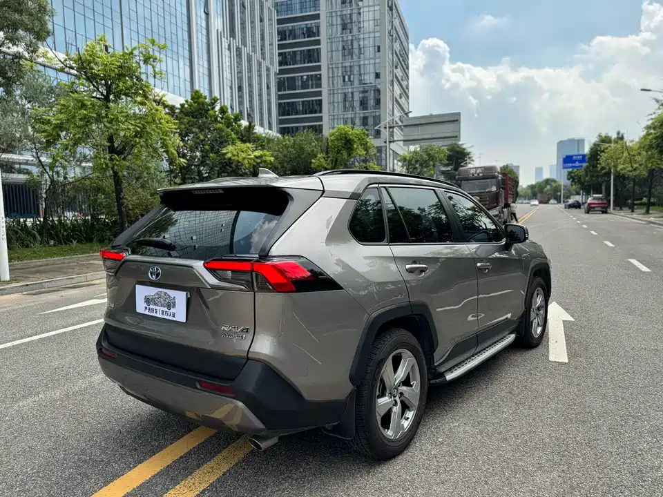 Toyota RAV4 Rongfang Dual Engine E+