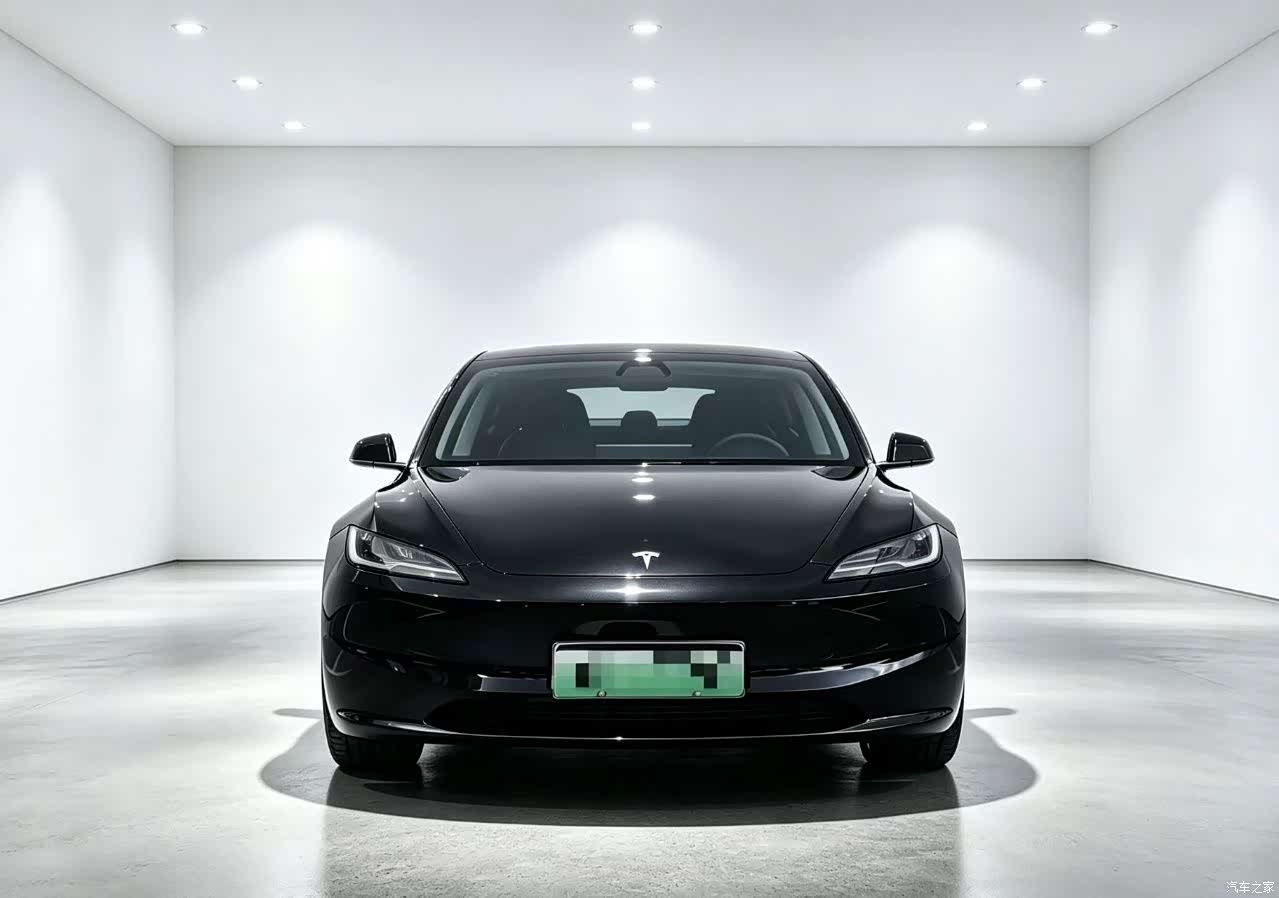 Tesla Model 3, 2025 2