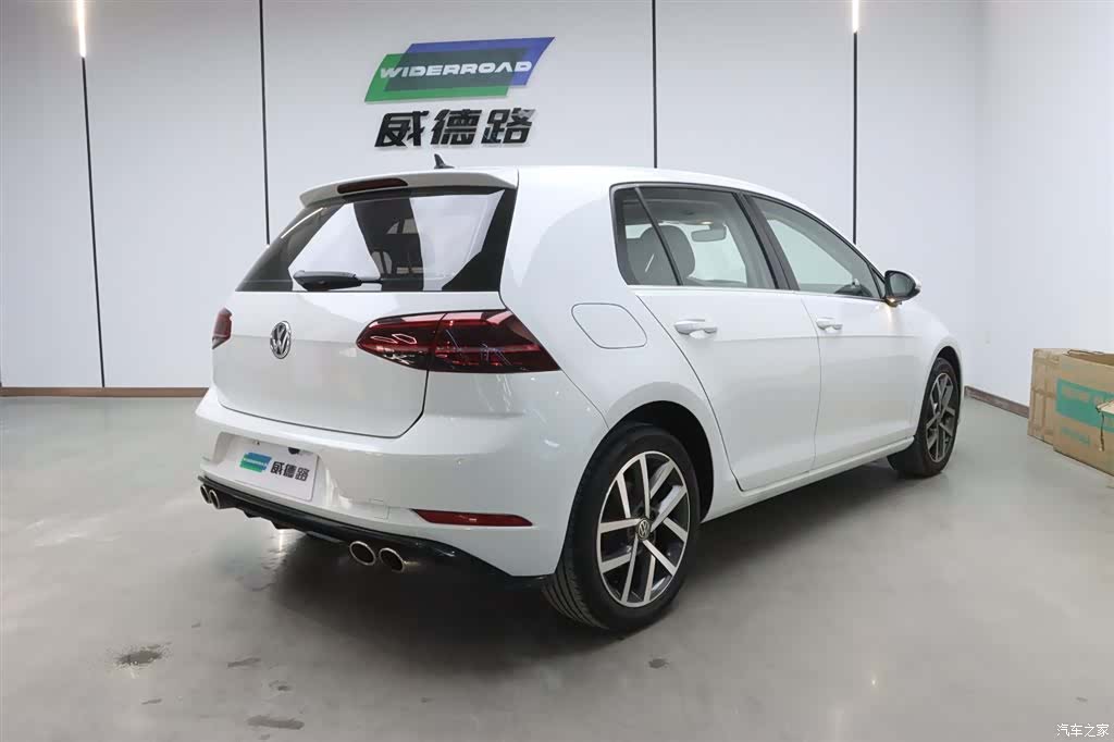 Volkswagen Golf, 2019 3