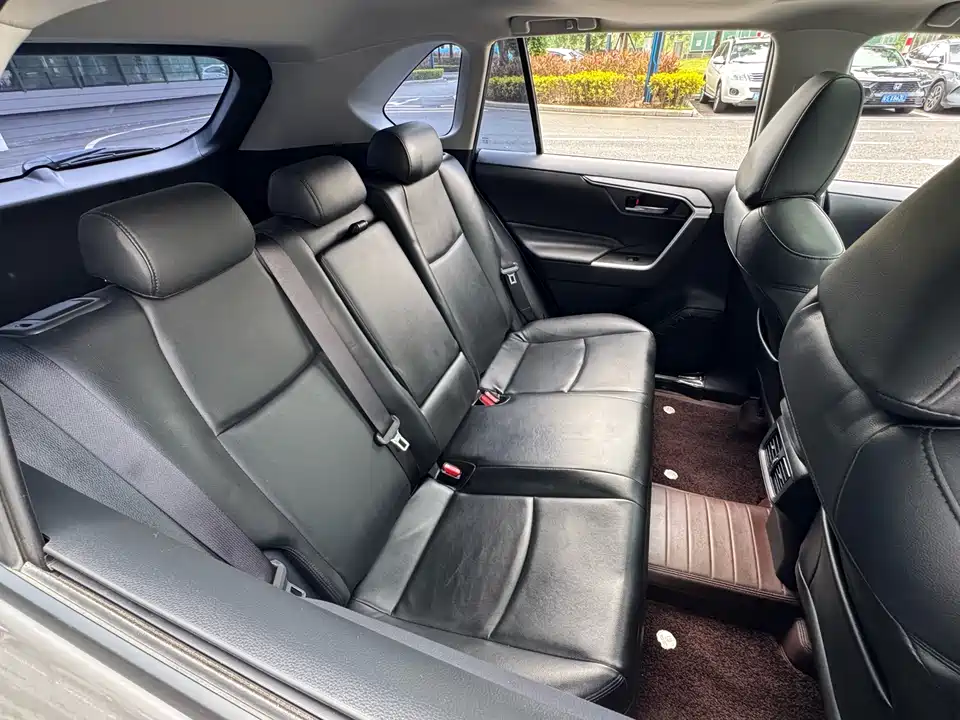 Toyota RAV4 Rongfang Dual Engine E+