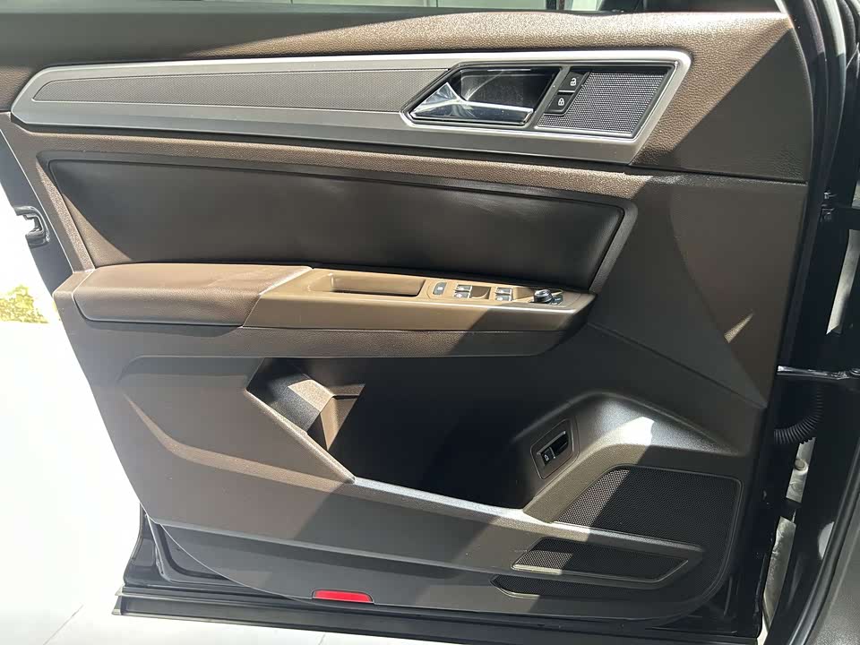 Volkswagen Tourang