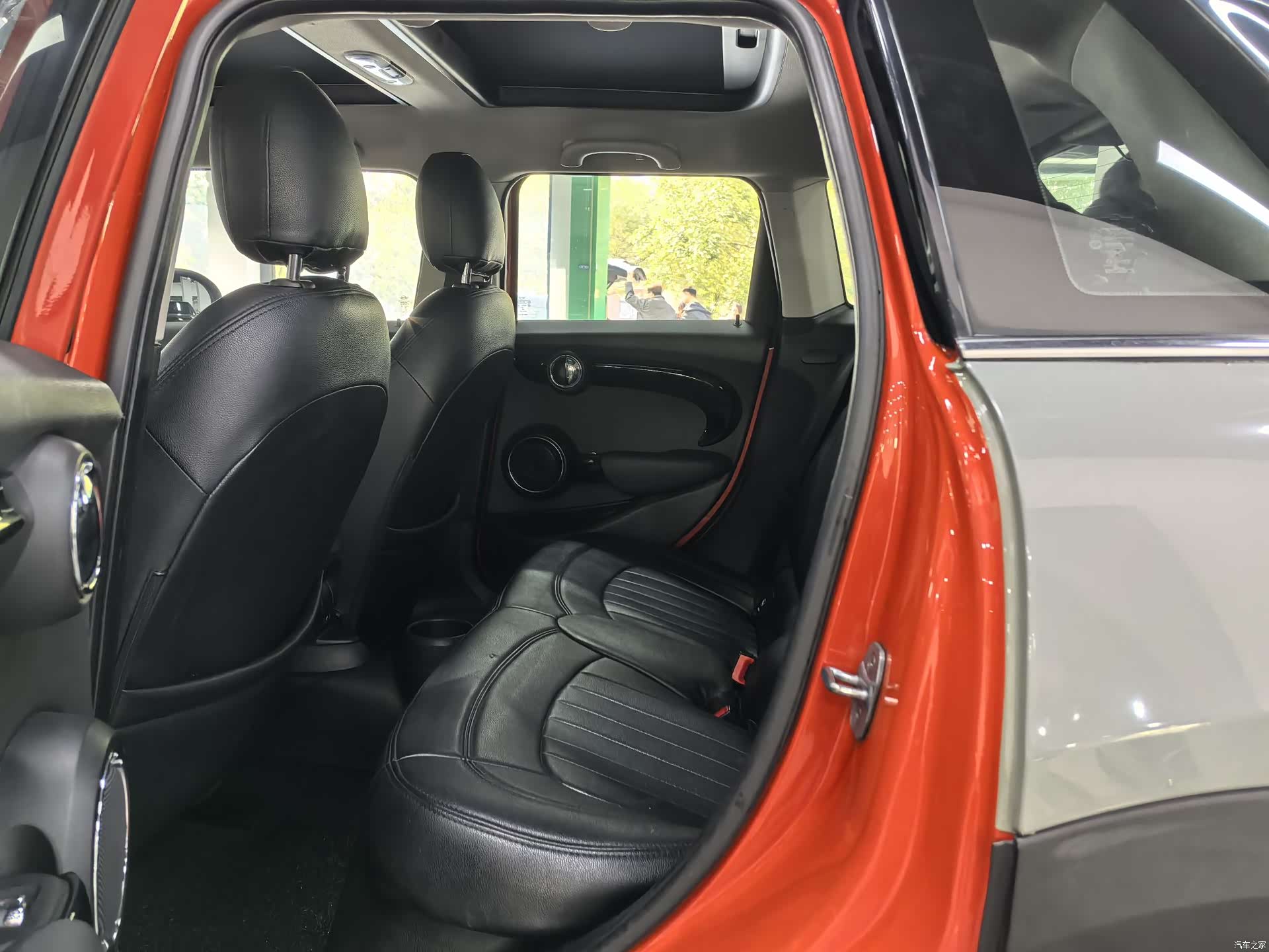 Mini ONE, 2018 9