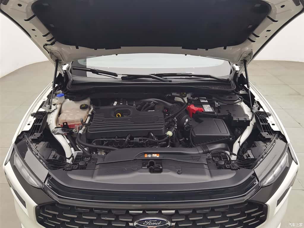 Ford Mondeo, 2023 6