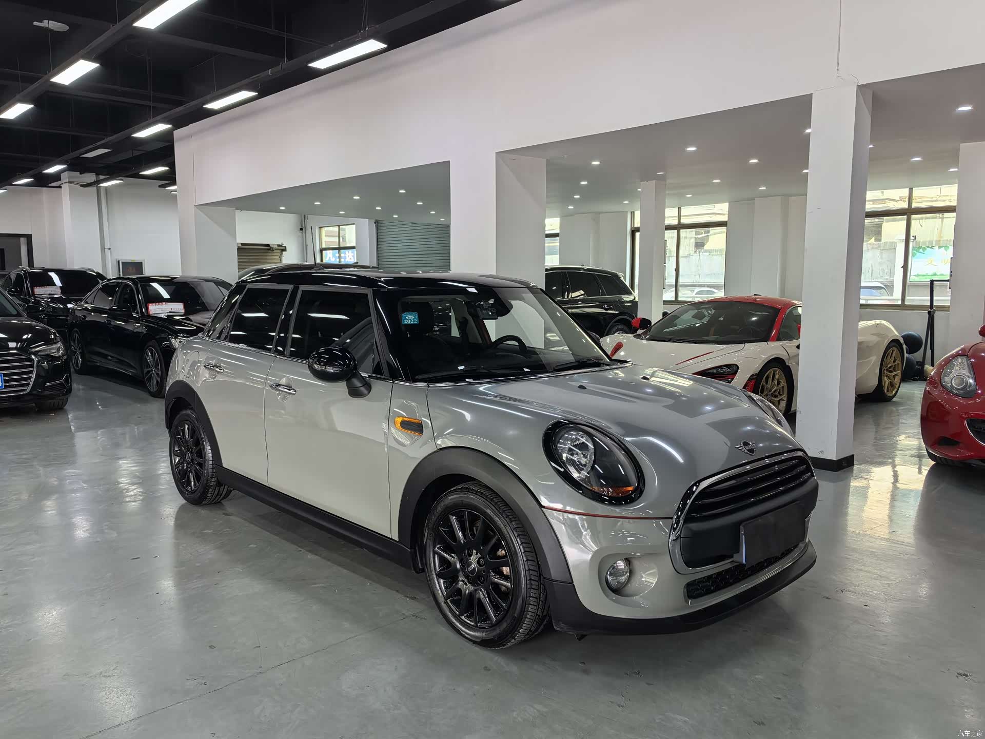 Mini ONE, 2018 3