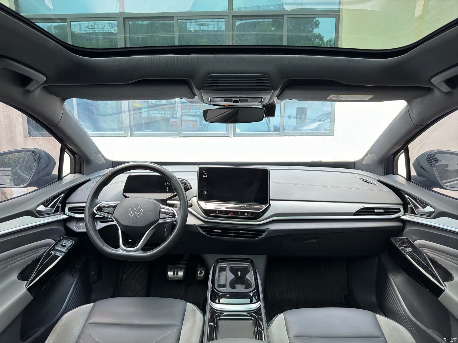 Volkswagen ID.4, 2023 все фото