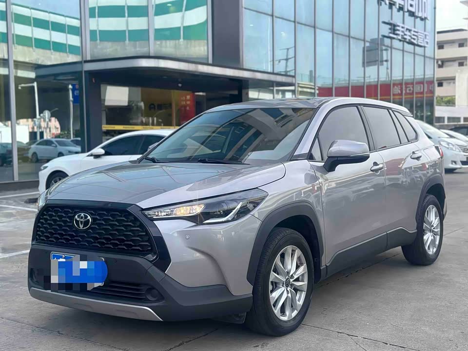 Toyota Corolla Sharp amplifier