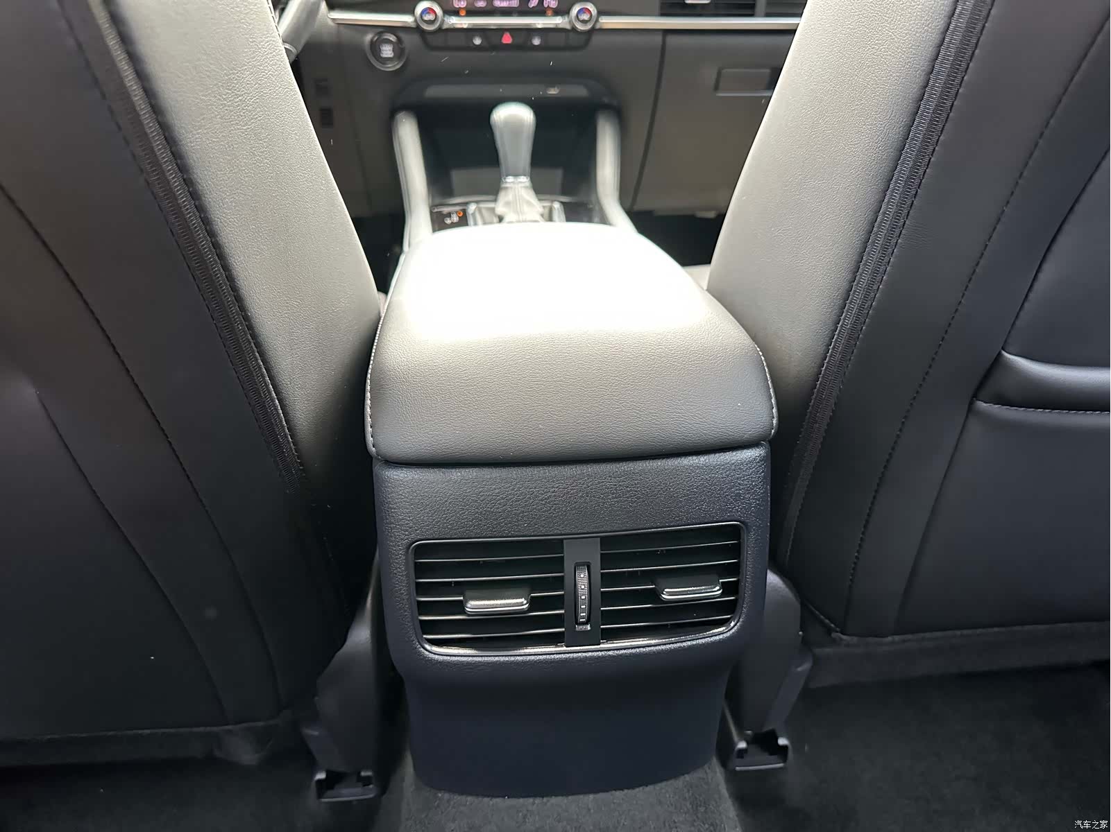 Mazda Mazda3, 2020 15