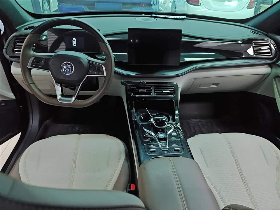 BYD Qin Yuan BYD Qin Yuan