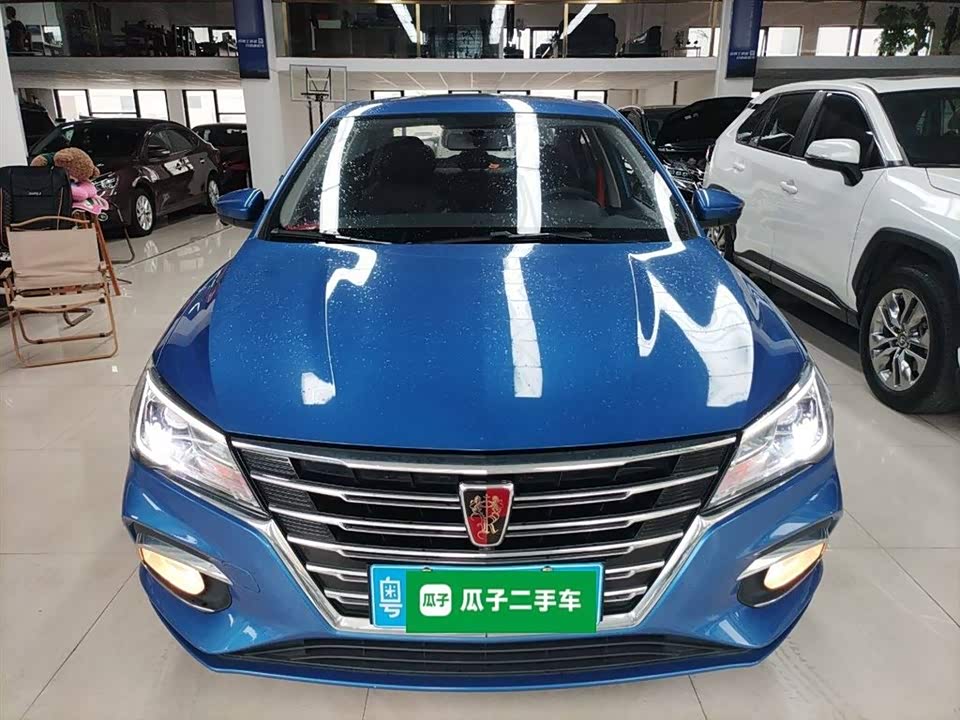 Roewe i5