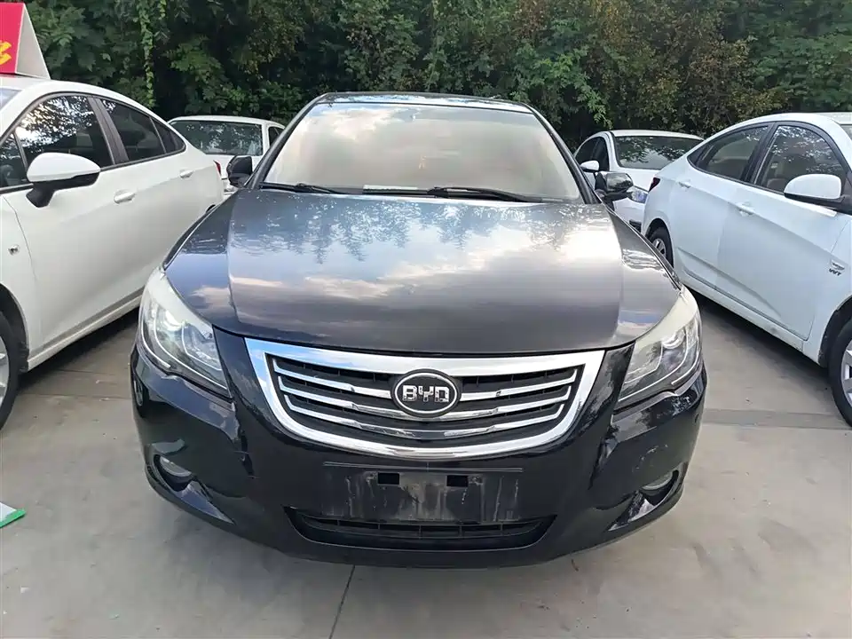 BYD G6
