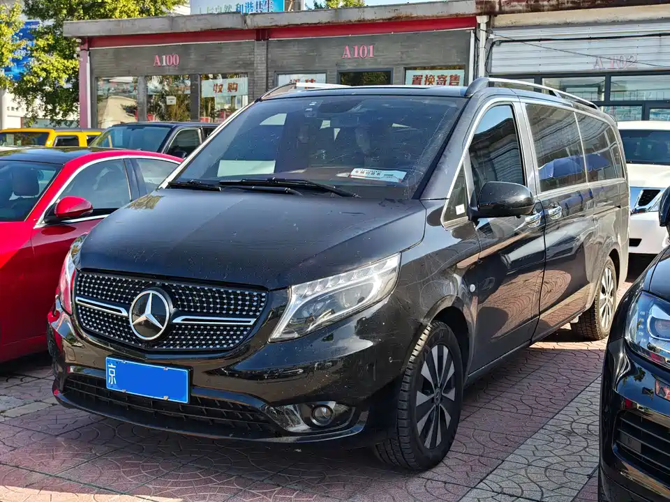 Mercedes-Benz Vito