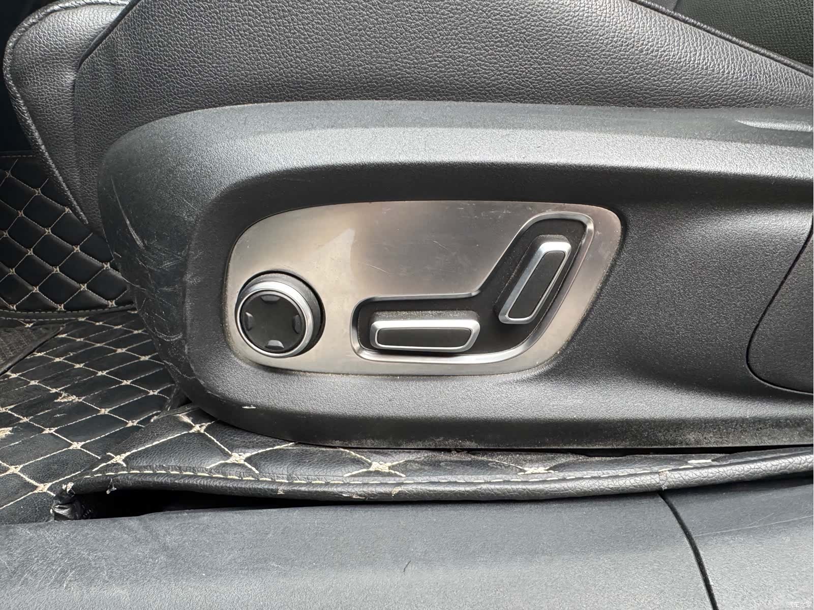 Lynk & Co 01, 2019 10