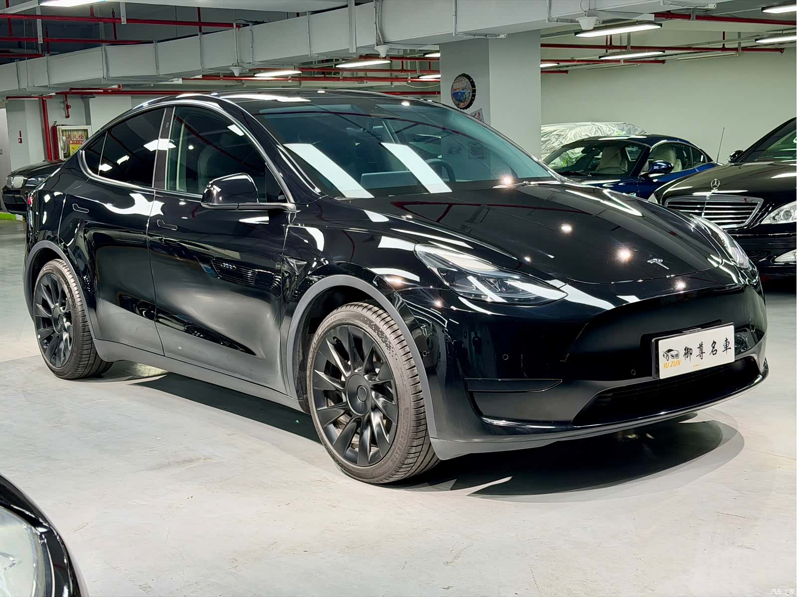 Tesla Model Y, 2022 3