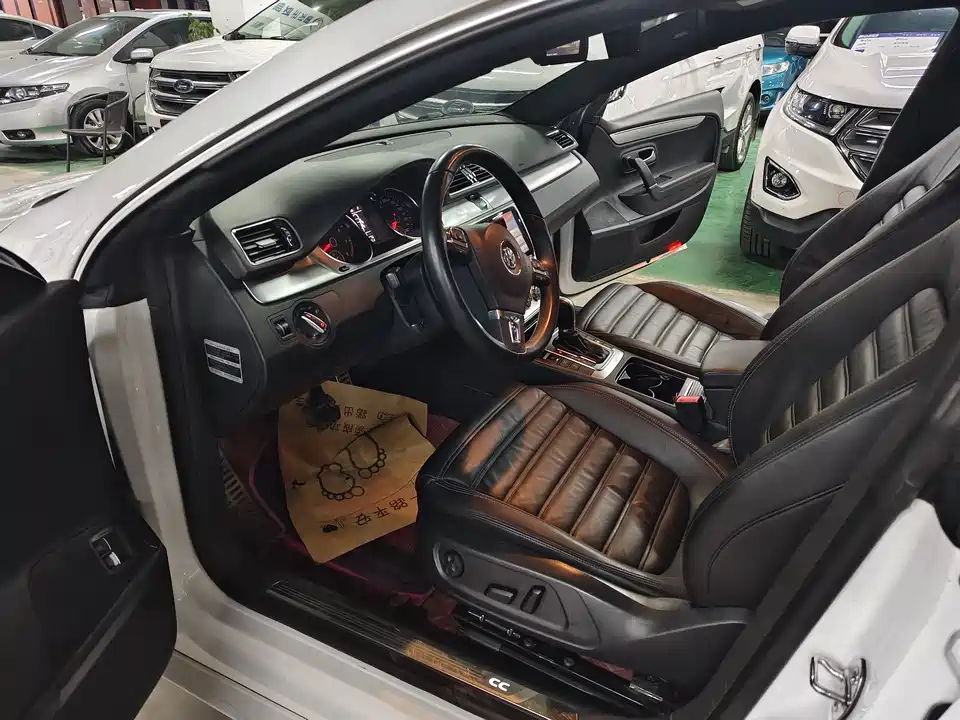 Volkswagen CC