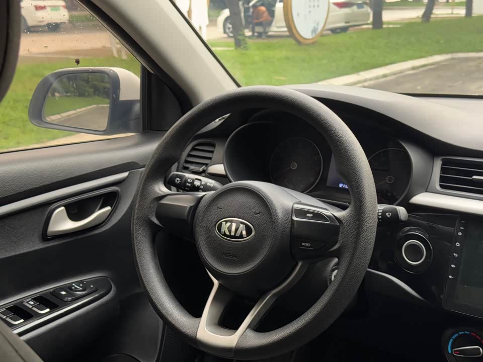 Kia K2 Kia K2