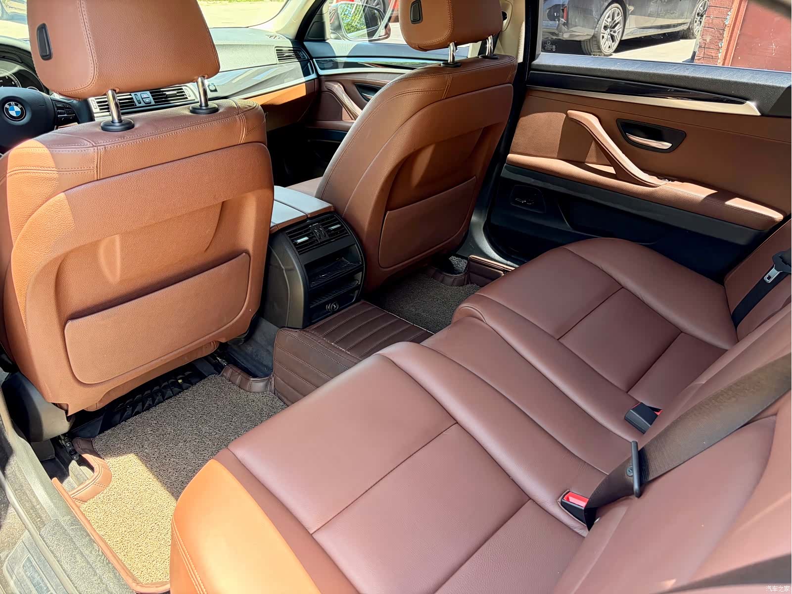 BMW 5 Series, 2016 10
