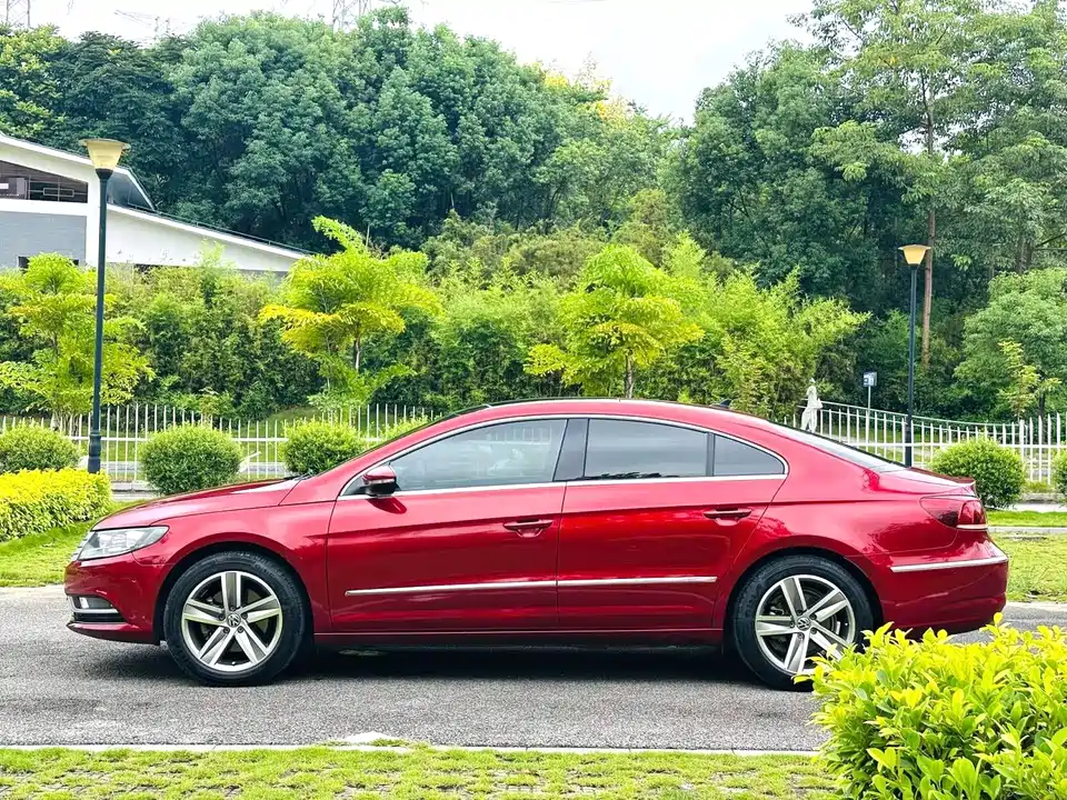 Volkswagen CC
