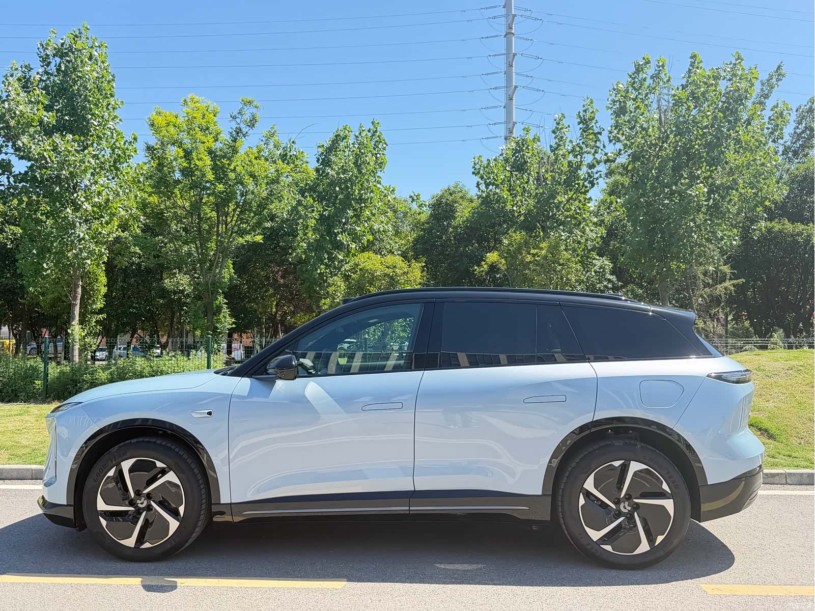 NIO ES6, 2025 3