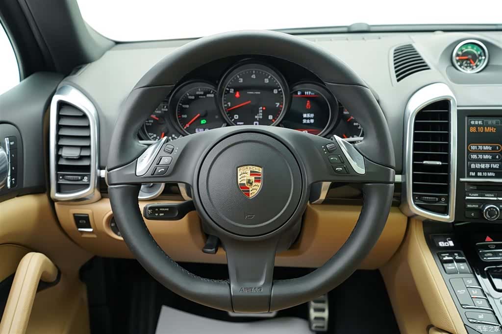 Porsche Cayenne, 2014 7