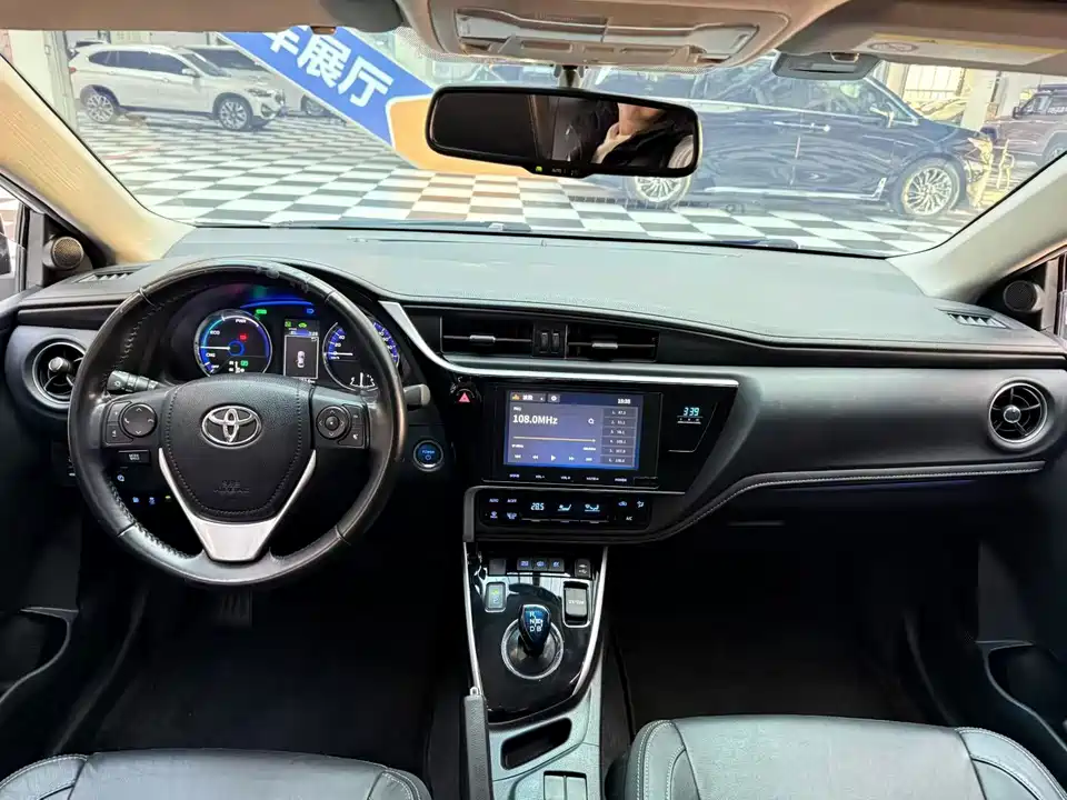 Toyota Corolla dual engine E+