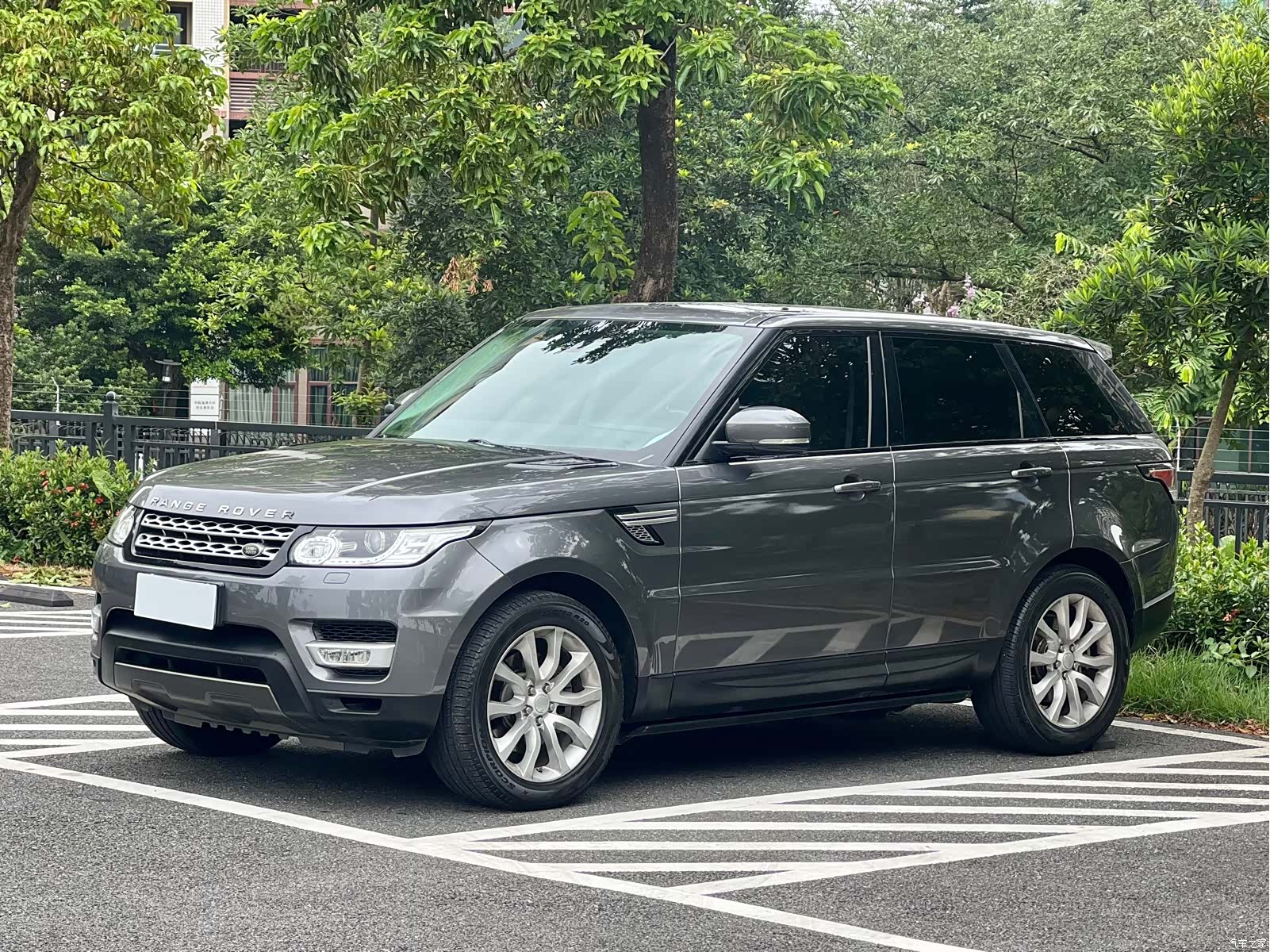 Land Rover Range Rover, 2016 1