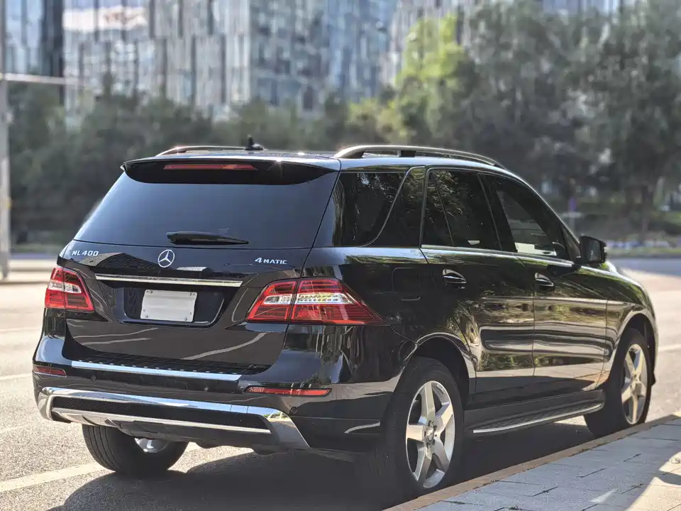 Mercedes-Benz M class