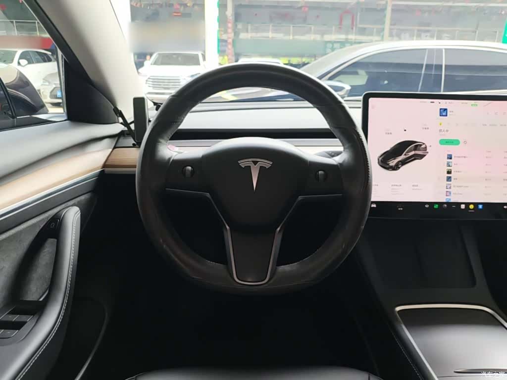 Tesla Model 3, 2021 11