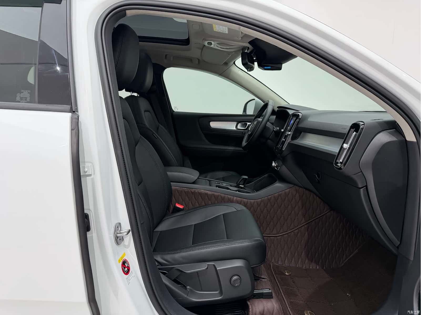 Volvo XC40, 2022 19
