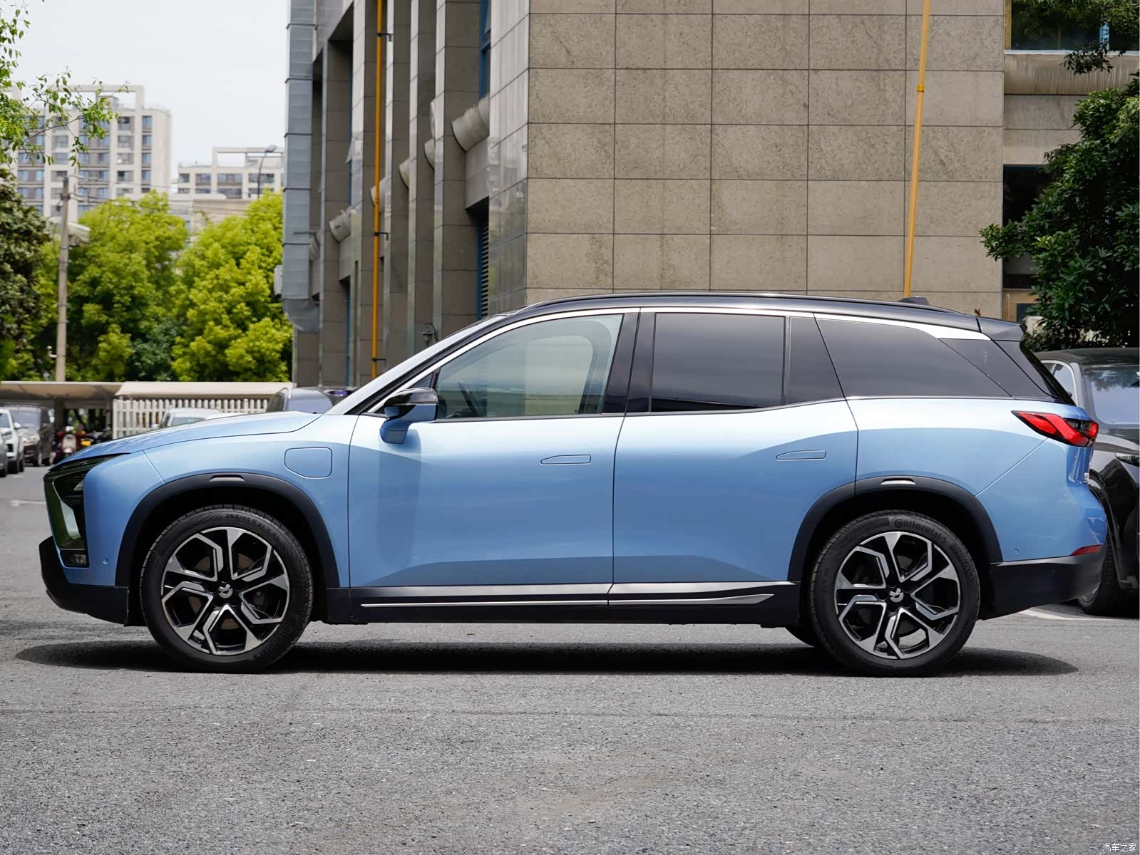 NIO ES8, 2018 3