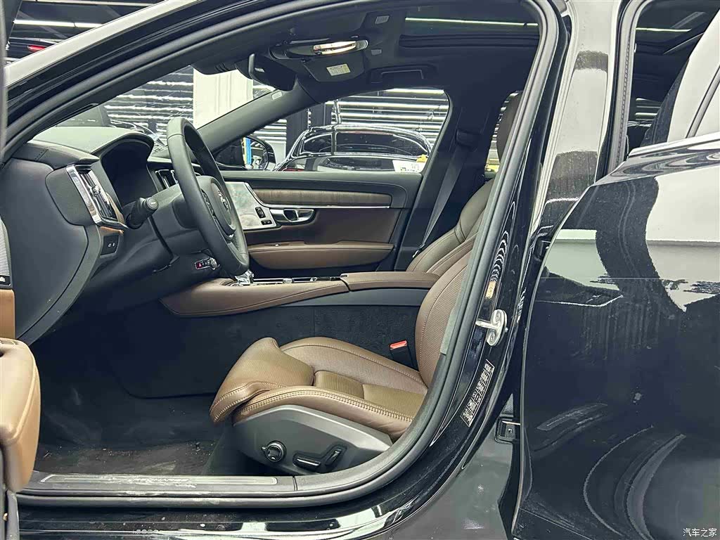 Volvo S90, 2024 6