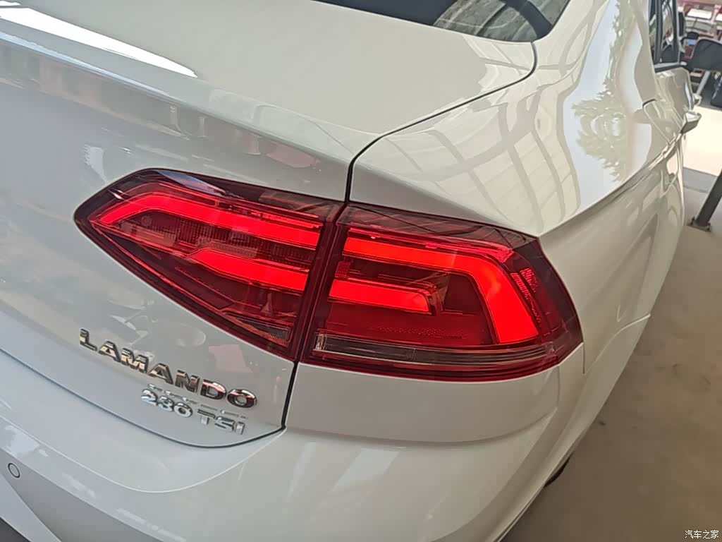 Volkswagen Lamando, 2018 8
