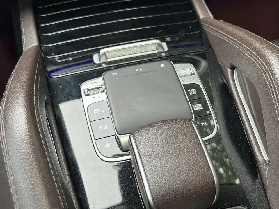 Mercedes-Benz GLE Mercedes-Benz GLE