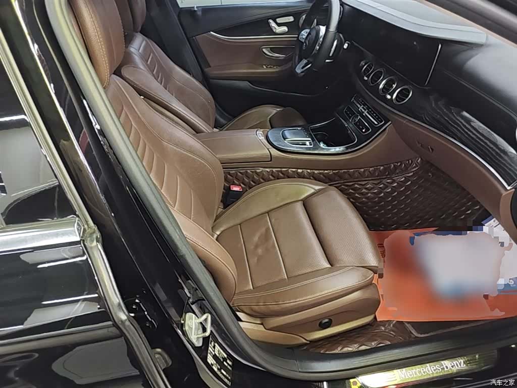 Mercedes-Benz E-Class, 2019 25