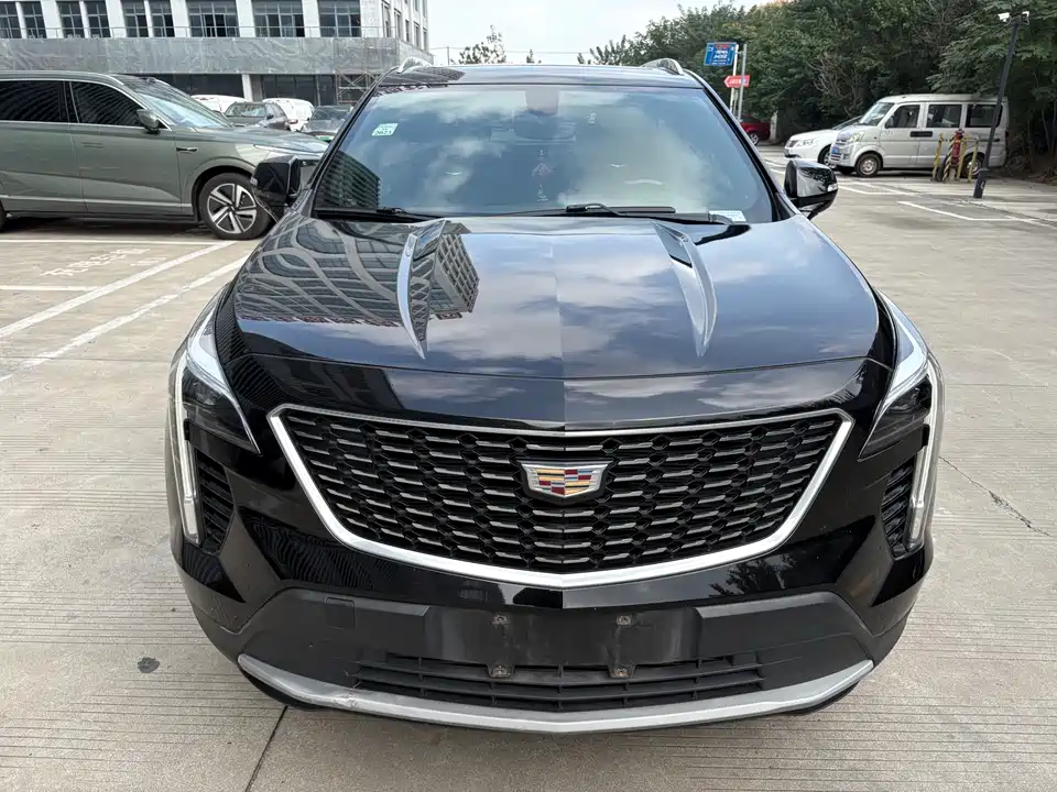 Cadillac XT4