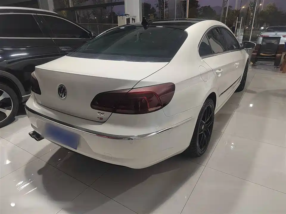 Volkswagen CC