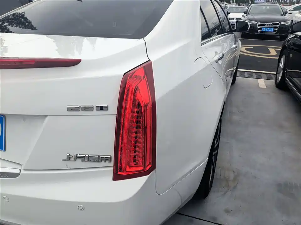 Cadillac ATS-L