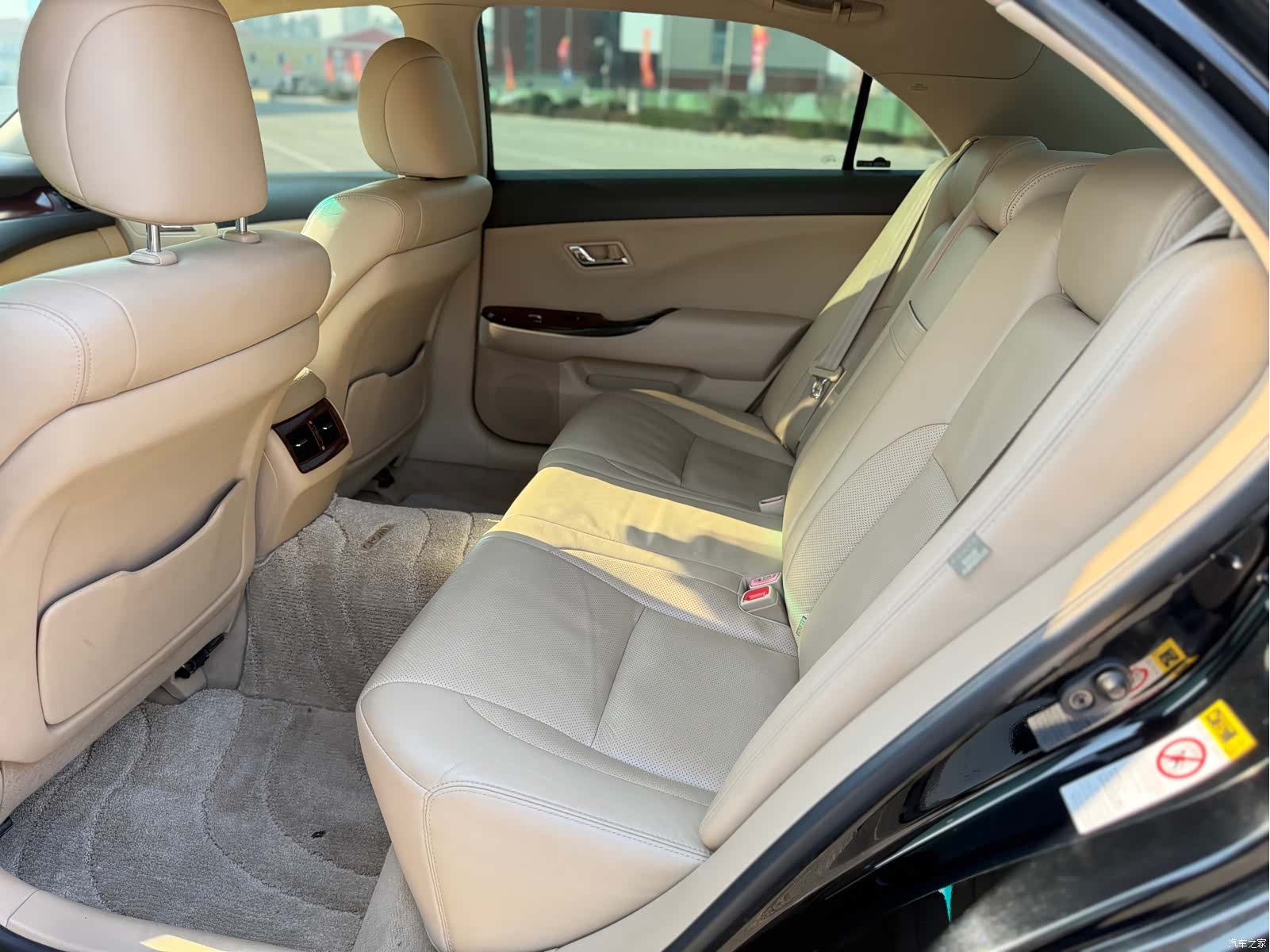 Toyota Crown, 2011 все фото